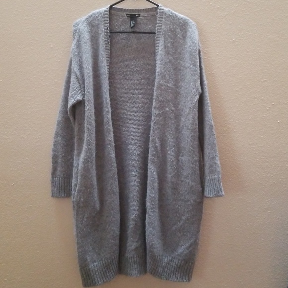 LAST CHANCE- PULLING DEC. 7th -Long grey sweater. - Picture 3 of 6